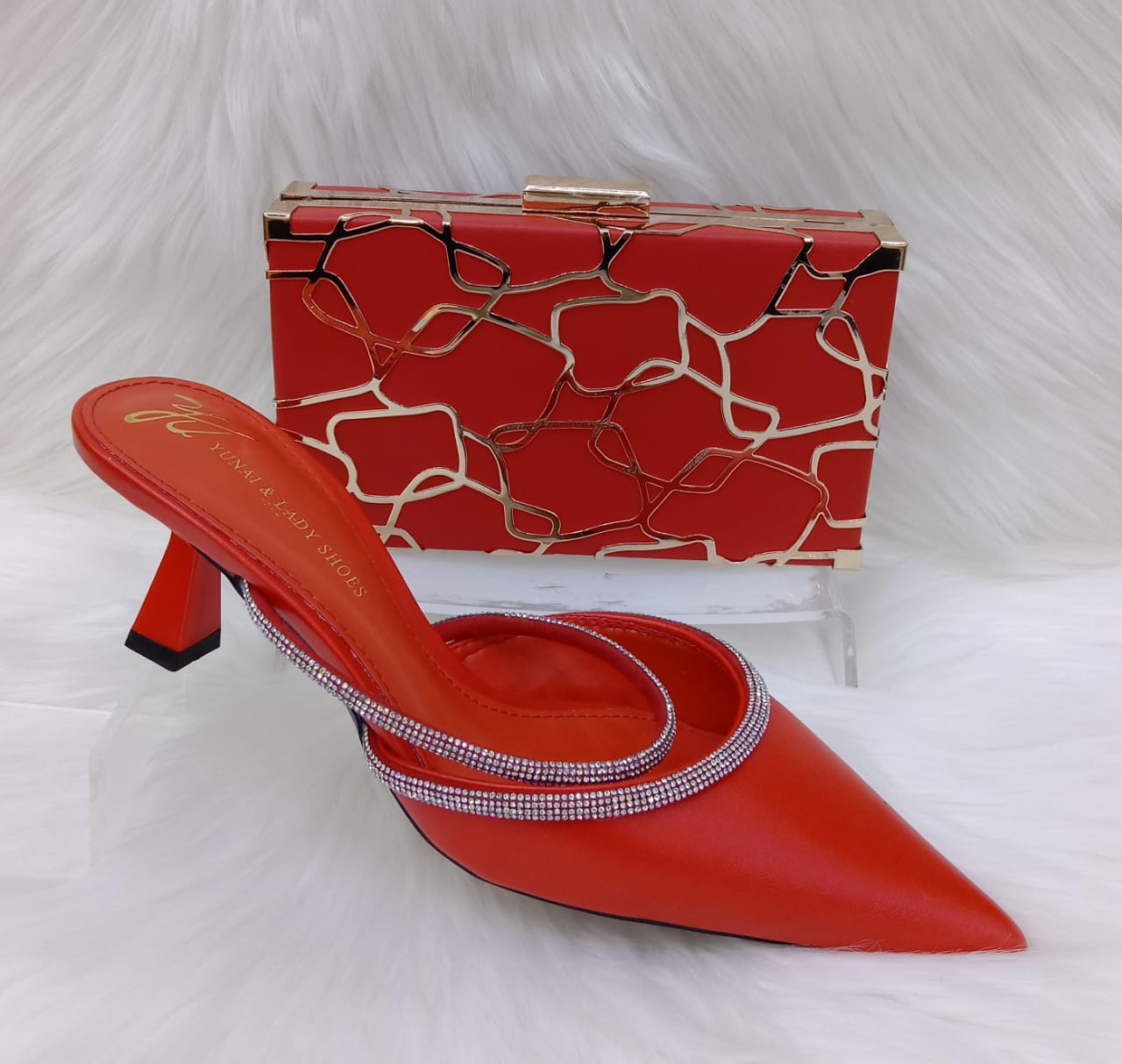 YUNAI & LADY SHOES, PURSES